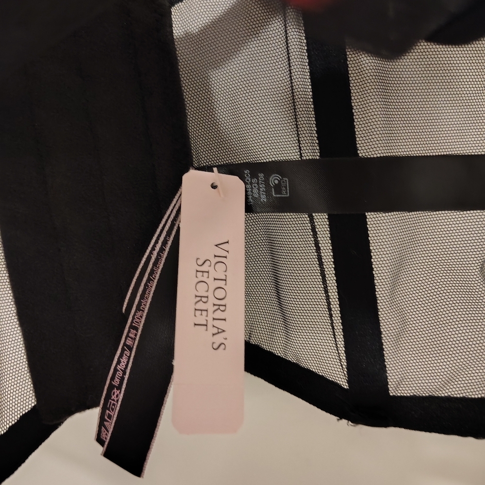 Victoria's Secret Lightly lined Cherry Corset 34C - Picture 5 of 5